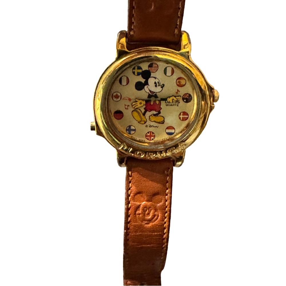 RARE Vintage “It’s a Small World” Musical Mickey Mouse Quartz Disney Lorus Watch